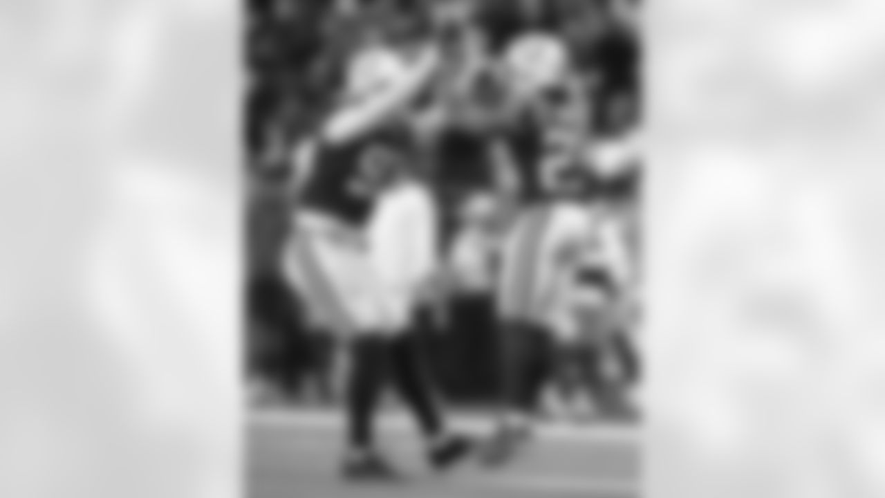 2025_1026_TEN_GamePhotos_0026