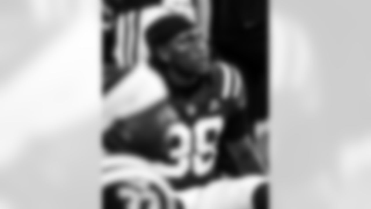 CB Chris Lammons #38
