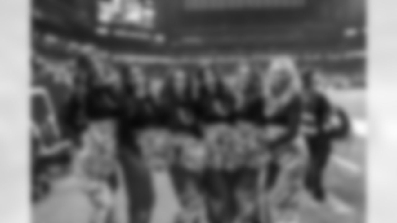 Morgan M., Danae M., Diva H., Sophia S., Hannah O. and Alyssa R.