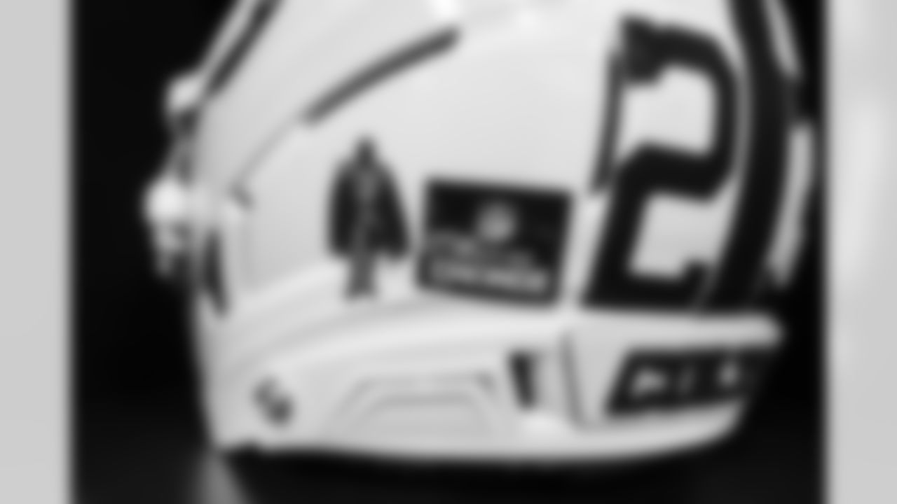 CB Kenny Moore II #23