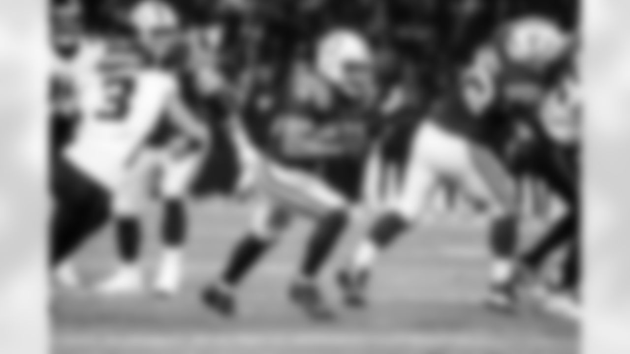 RB Jonathan Taylor #28