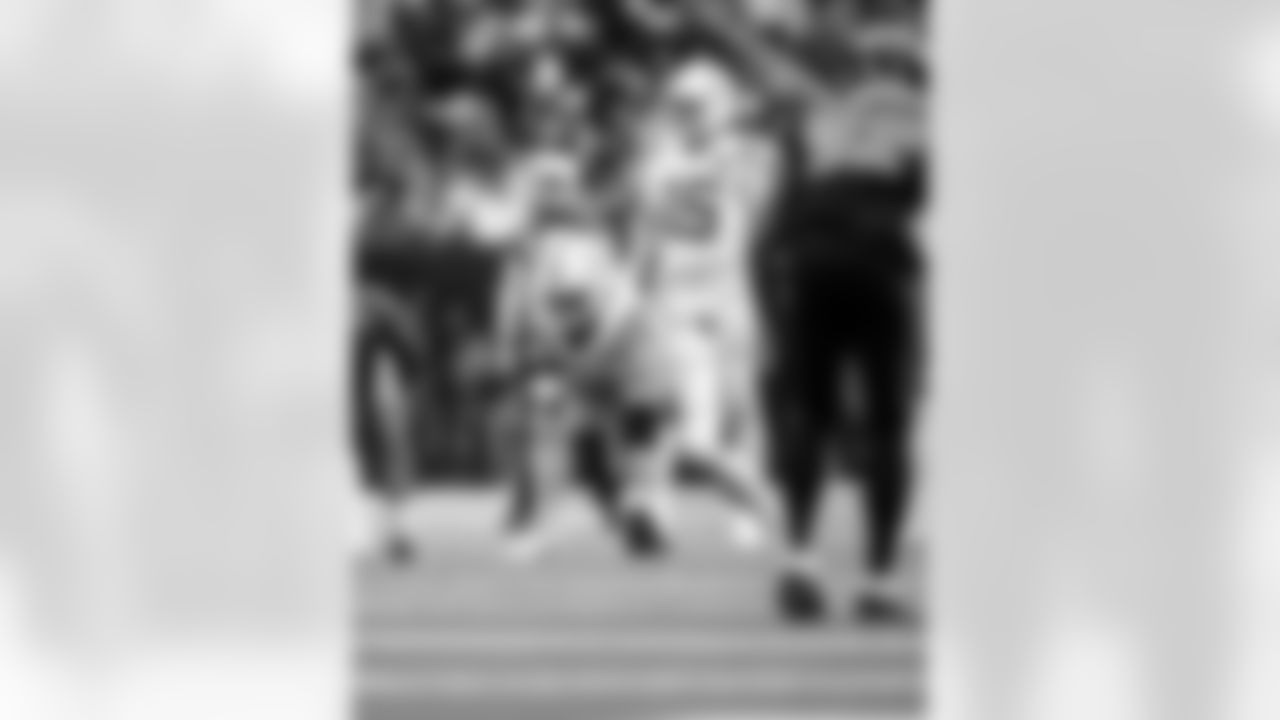 G Quenton Nelson #56