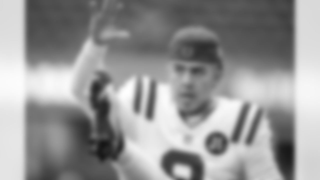 2025_1214_SEA_Pregame_0011