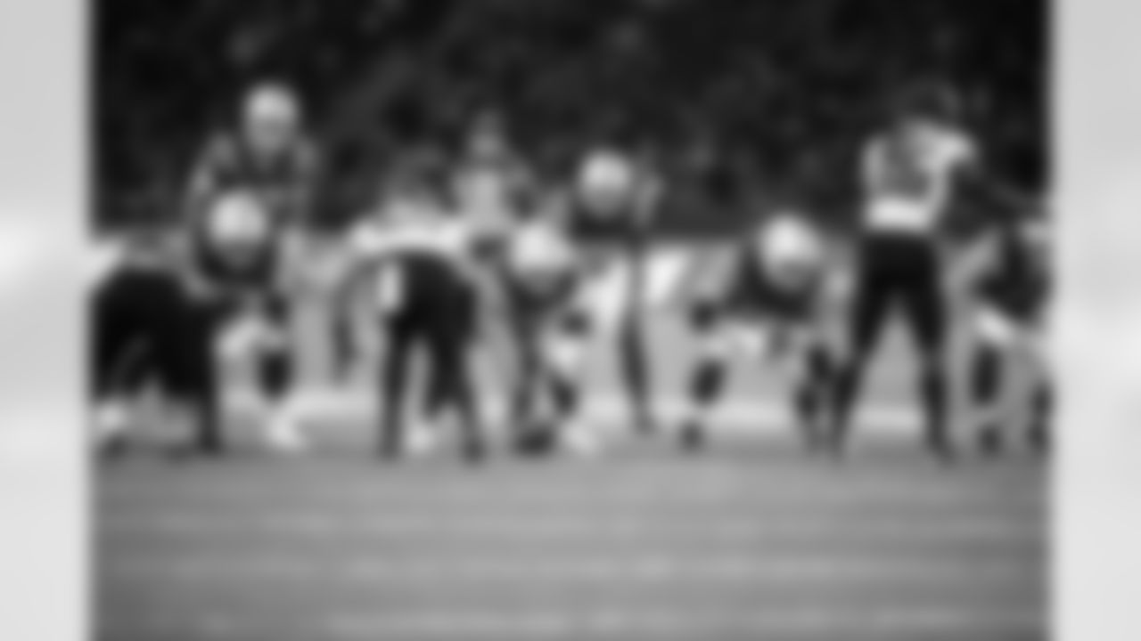 RB Jonathan Taylor #28 and G Quenton Nelson #56