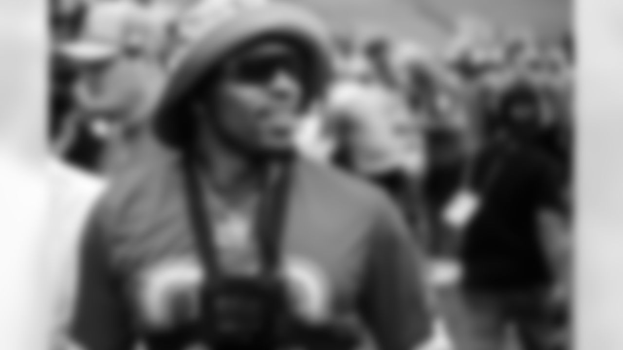 28 RB Jonathan Taylor