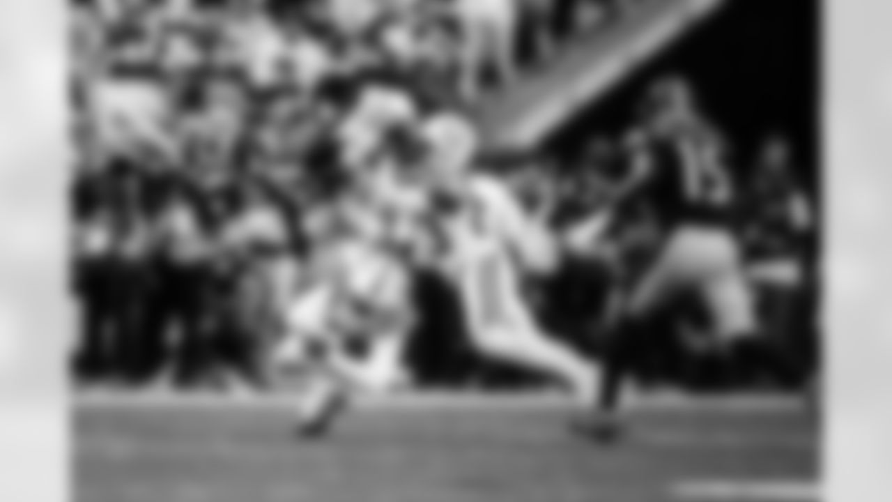 CB Kenny Moore II #23 and CB Jaylon Jones #40