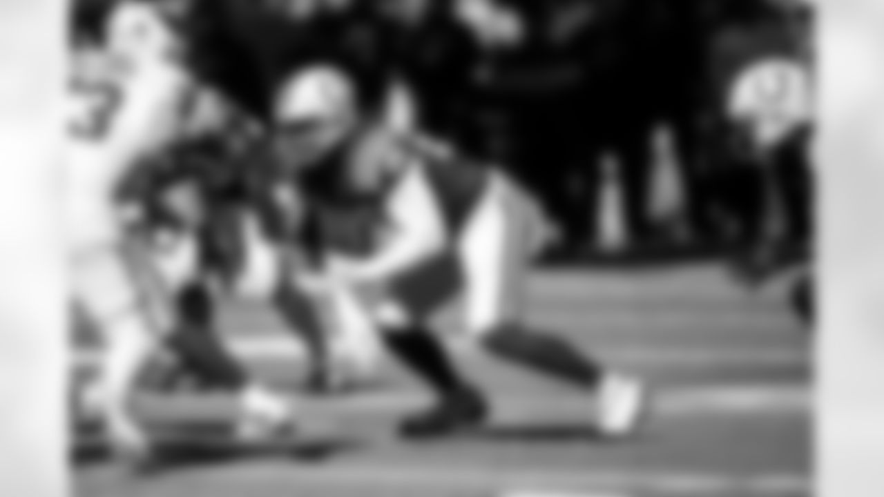 DT DeForest Buckner #99