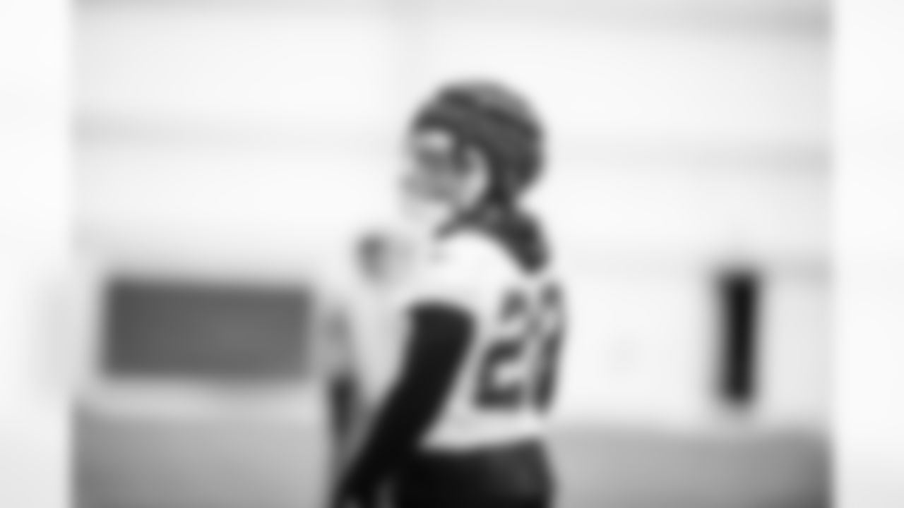 RB Jonathan Taylor #28