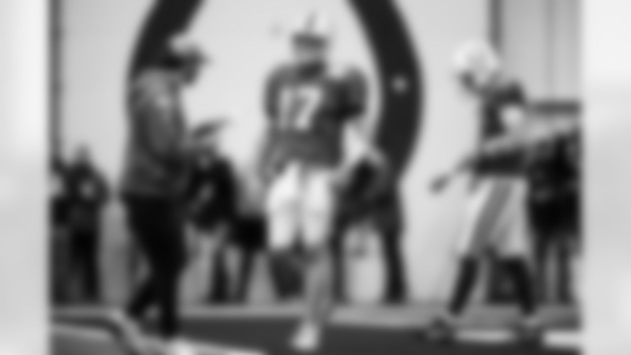 QuarterbacksCam Turner and QB Philip Rivers #17