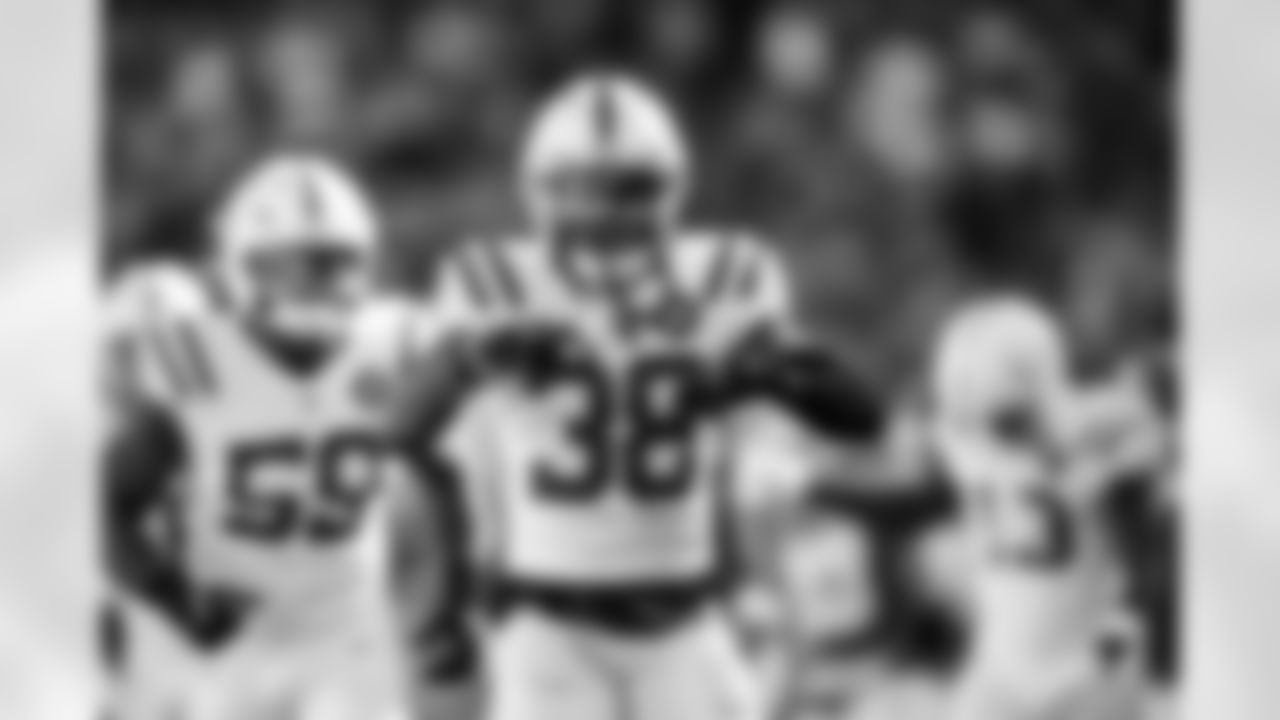 CB Chris Lammons #38