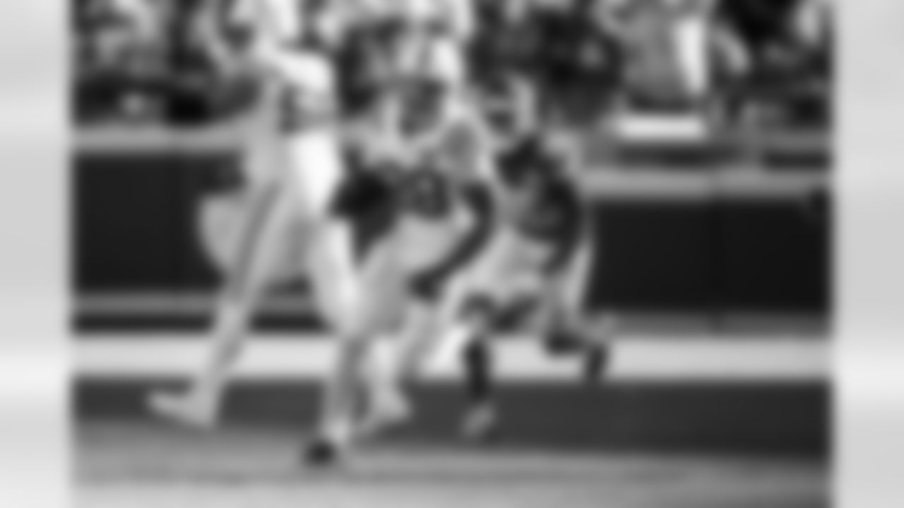 RB Jonathan Taylor #28