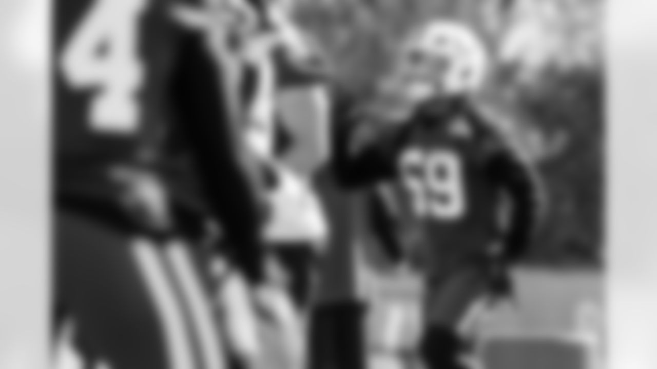 LB Buddy Johnson #59