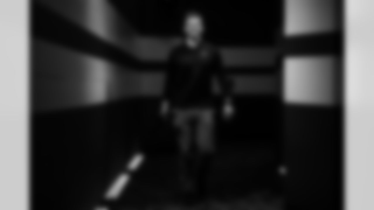 Conner Handel - Creative Video Producer