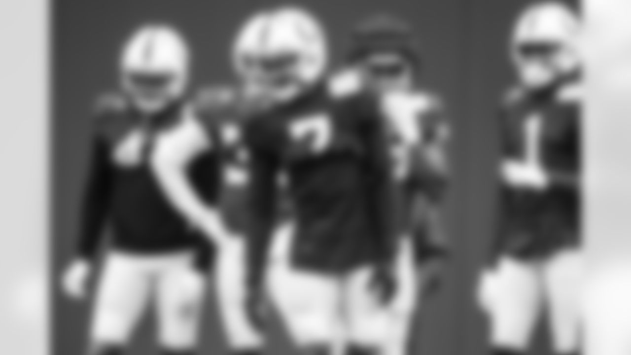 CB Charvarius Ward #7