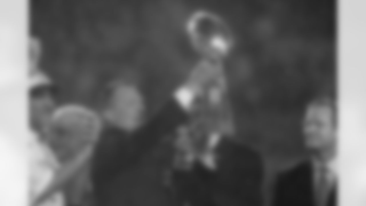 2007_0204_SuperBowl_USE!_045