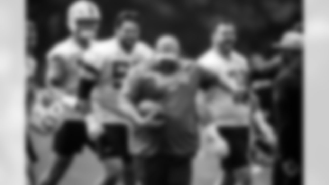T Bernhard Raimann #79, G Quenton Nelson #56 and Tony Sparano Jr. Offensive Line