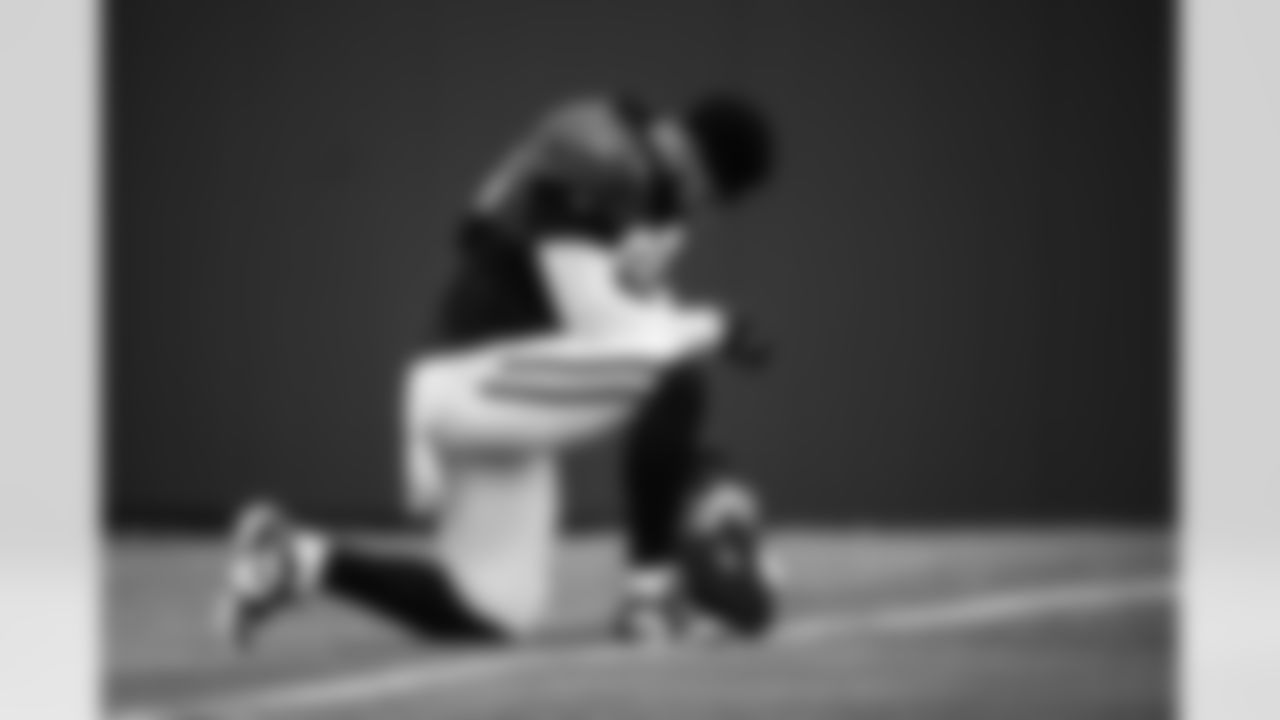 LB Austin Ajiake #58