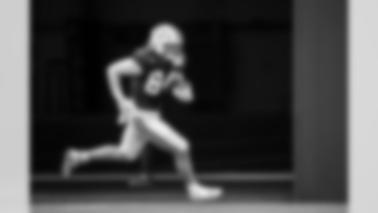 TE Tyler Warren #84