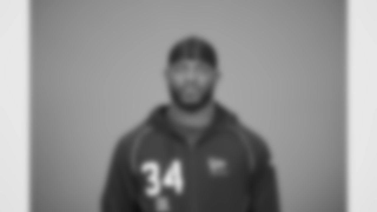 Auburn defensive lineman Keyron Crawford (34) poses for a portrait at the NFL football scouting combine in Indianapolis, Tuesday, Feb. 24, 2026 (AJ Mast/AP Content Services for the NFL)