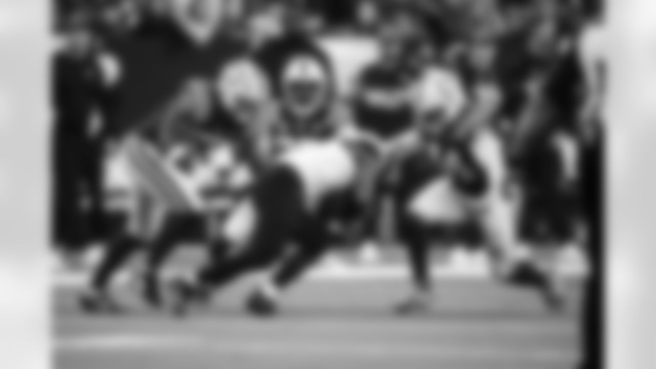 LB Germaine Pratt #53, CB Kenny Moore II #23 and LB Zaire Franklin #44