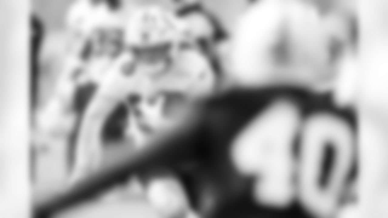 TE Tyler Warren #84