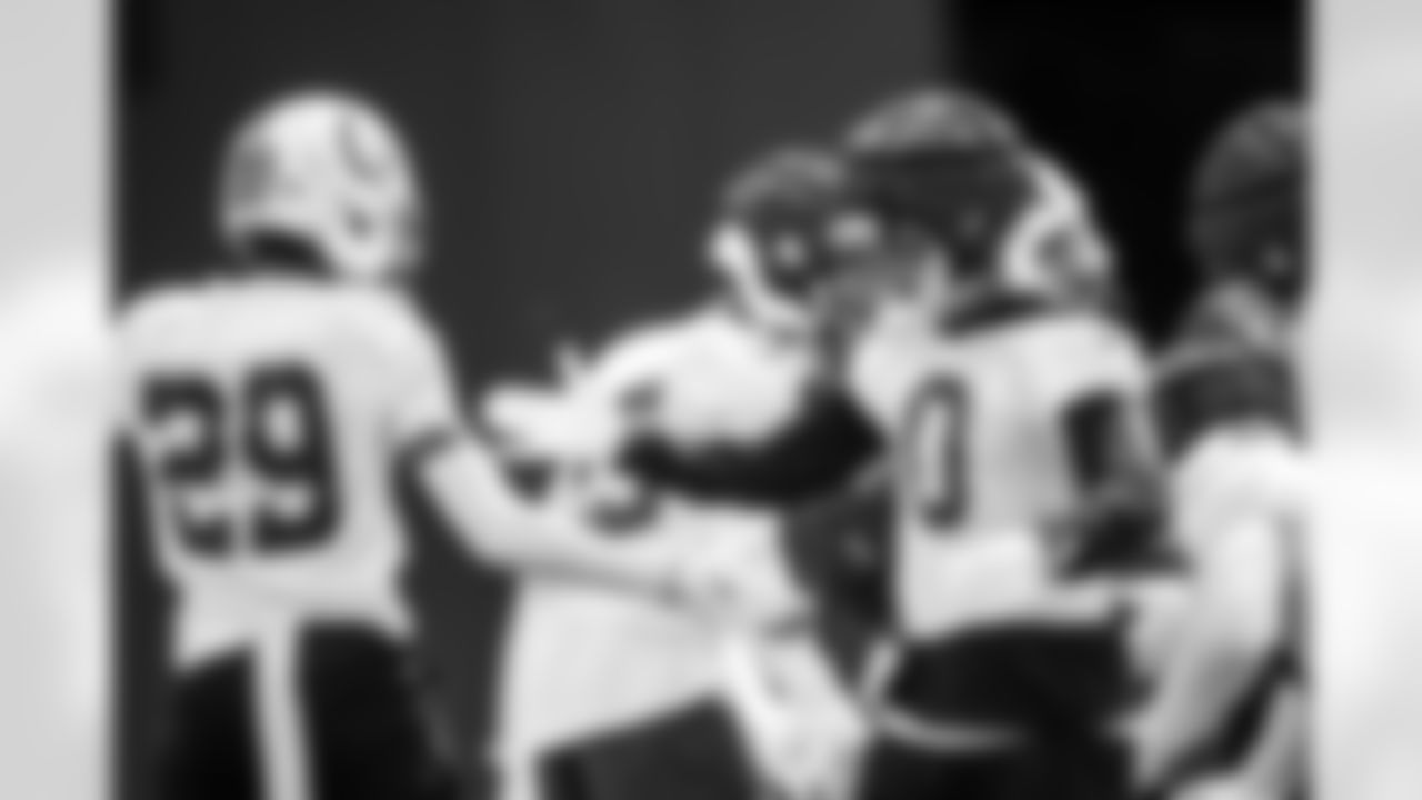 CB JuJu Brents #29 and S Camryn Bynum #0