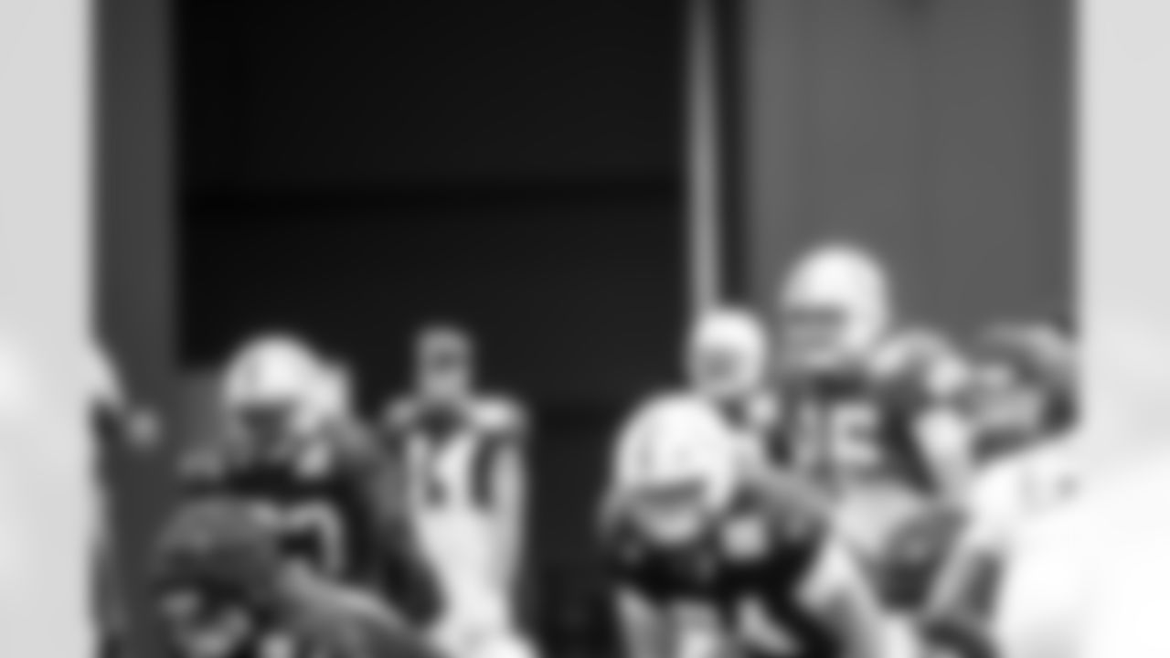 QB Riley Leonard #15