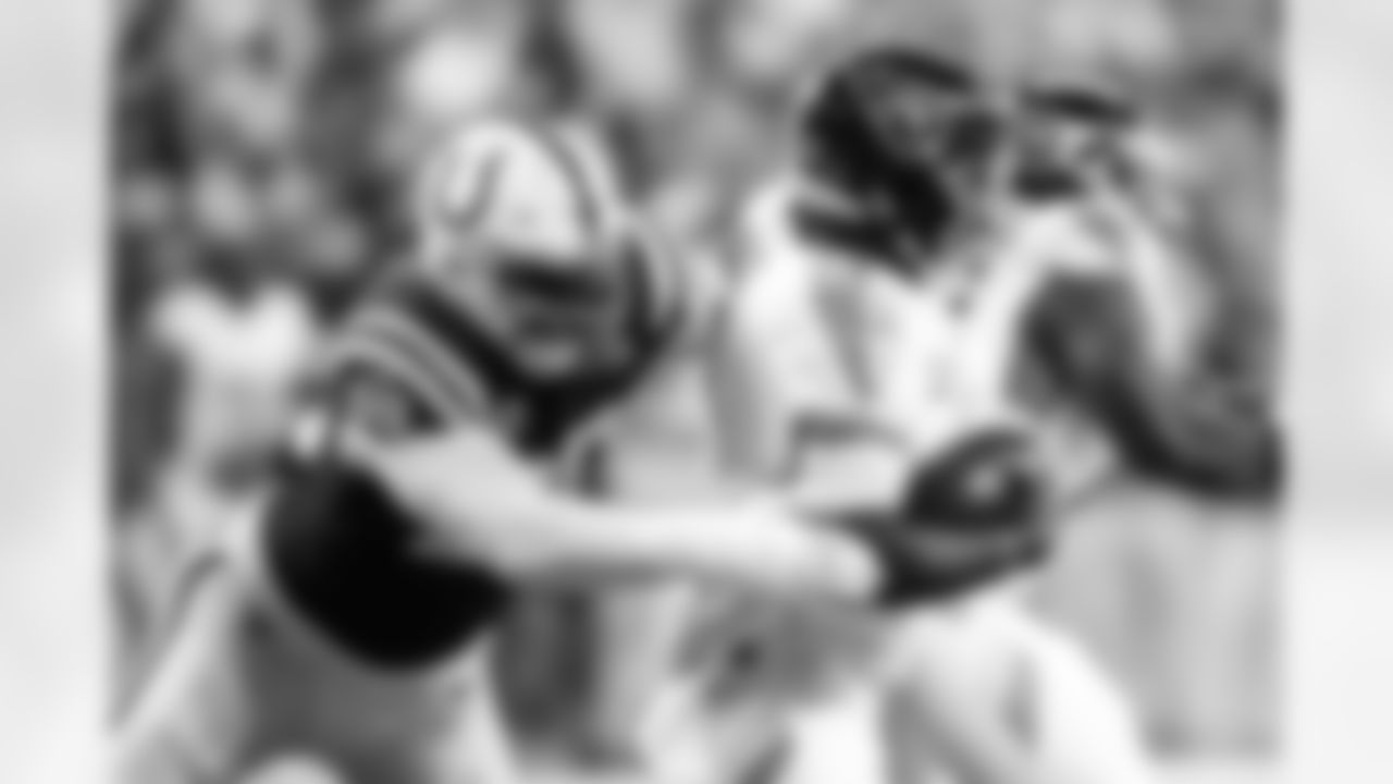 DT DeForest Buckner #99