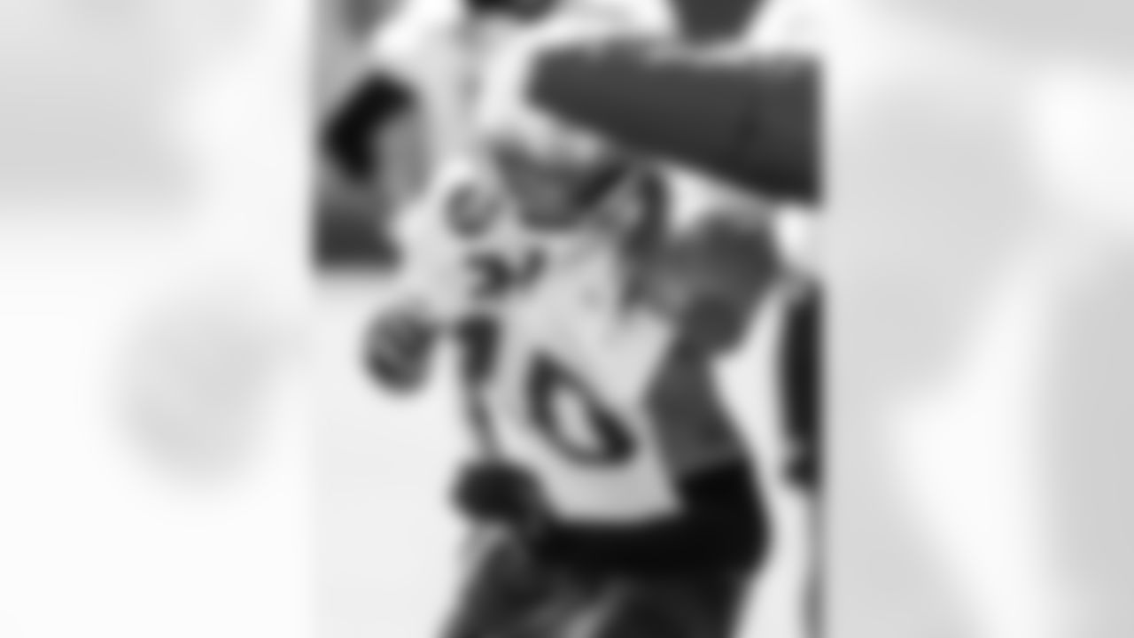 WRAdonai Mitchell#10