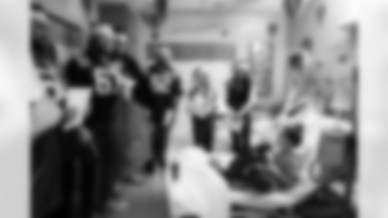 G Tanor Bortolini #60, T Mason Brooks#67, T Blake Freeland #73, C Wesley French #62, Jamie - Colts Cheer and Cierra - Colts Cheer