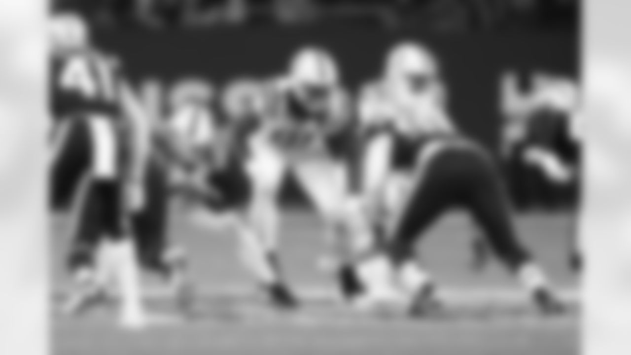 81 TE Mo Alie-Cox