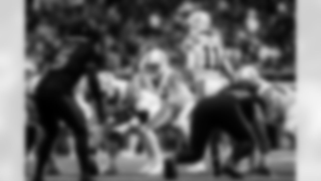 QB Riley Leonard #15