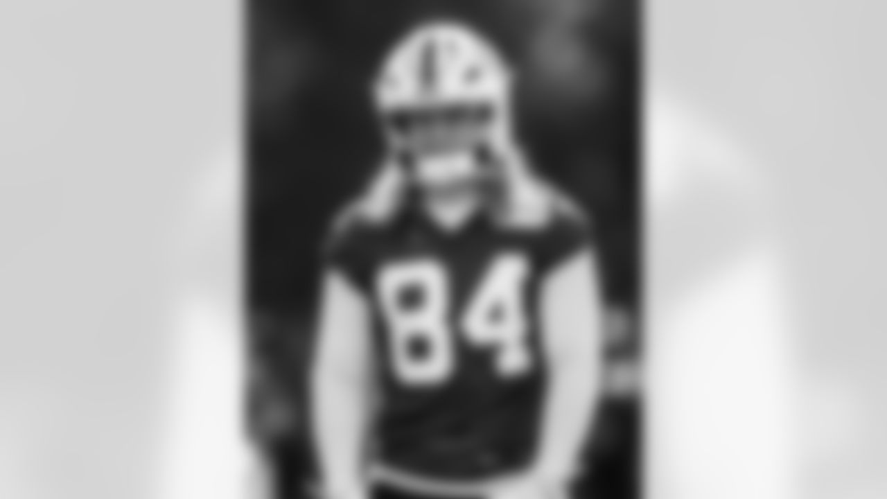 TE Tyler Warren #84