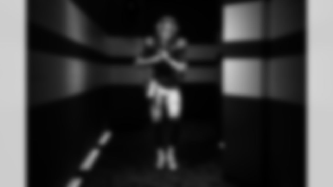 QB Riley Leonard #15