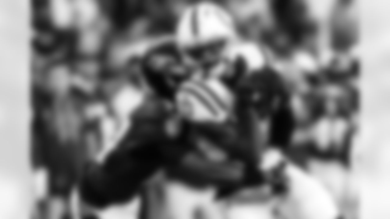 WR Adonai Mitchell #10