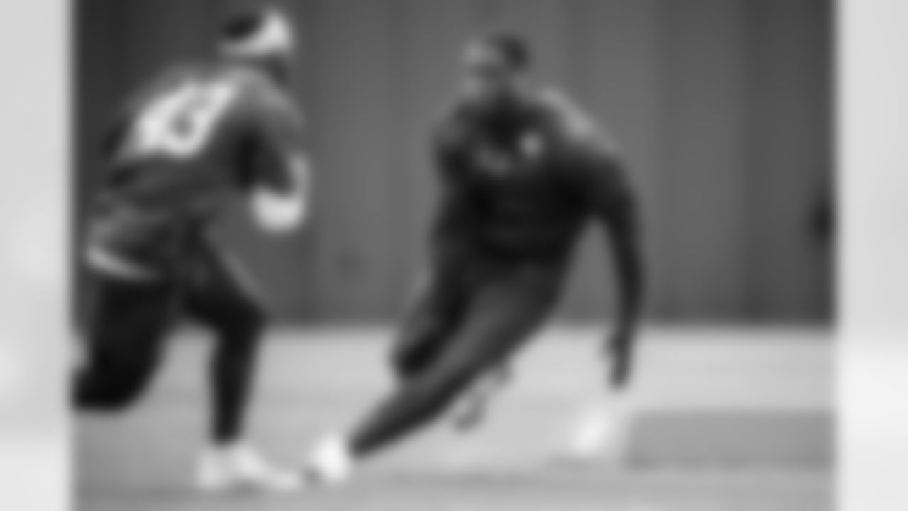 CB Jaylon Jones #40
