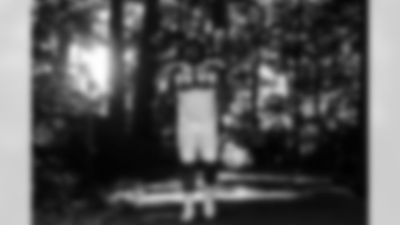 DT Devonta Davis #61