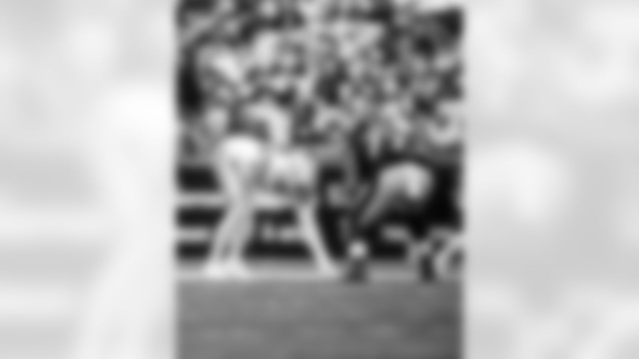 DT DeForest Buckner #99