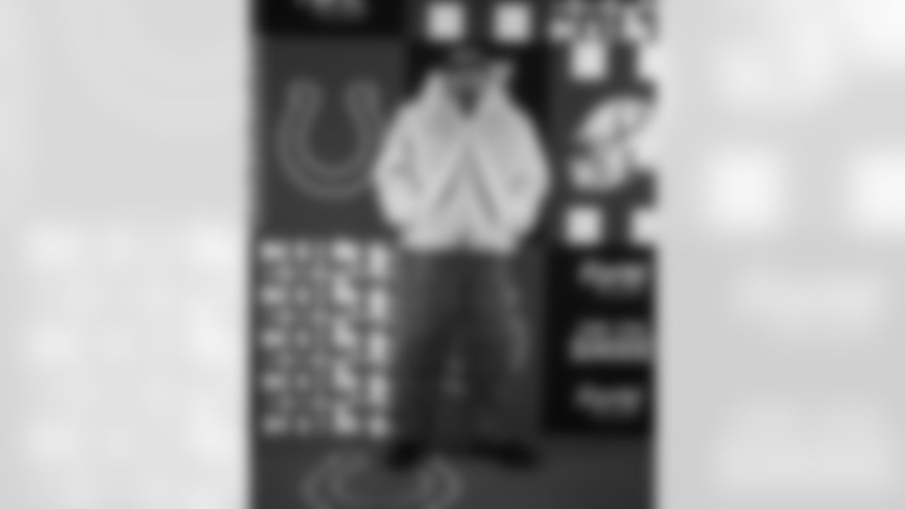 RB Jonathan Taylor #28