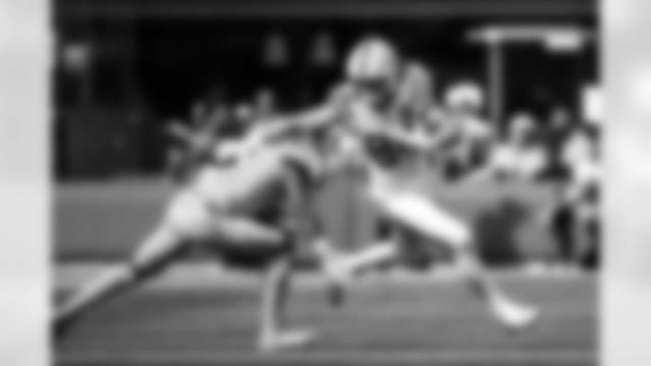 TE Tyler Warren #84