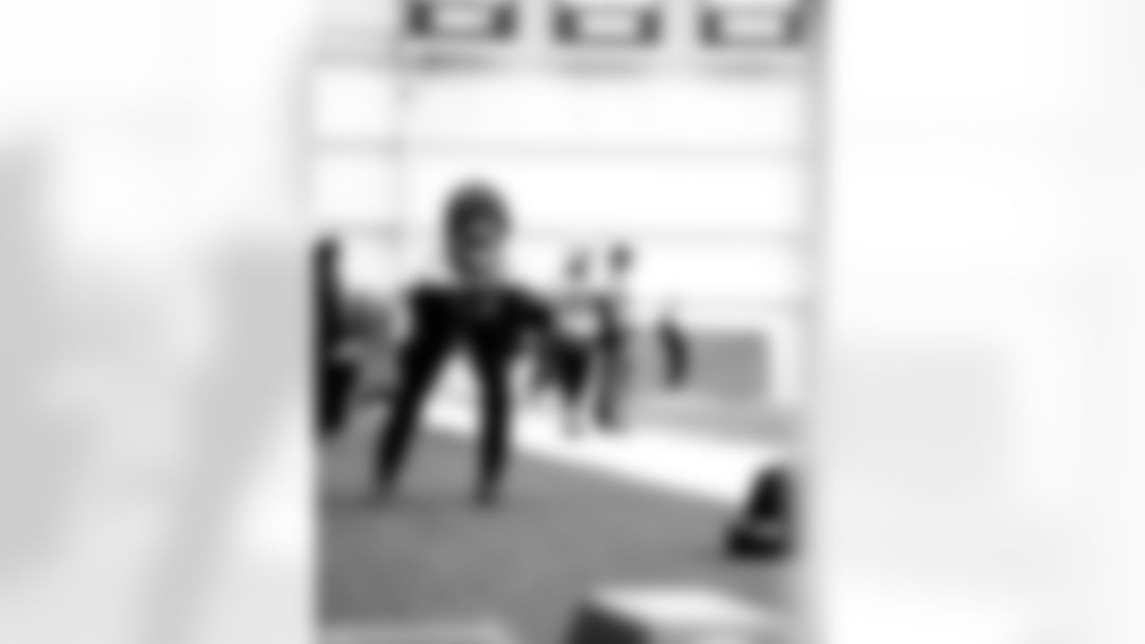 RB Jonathan Taylor #28