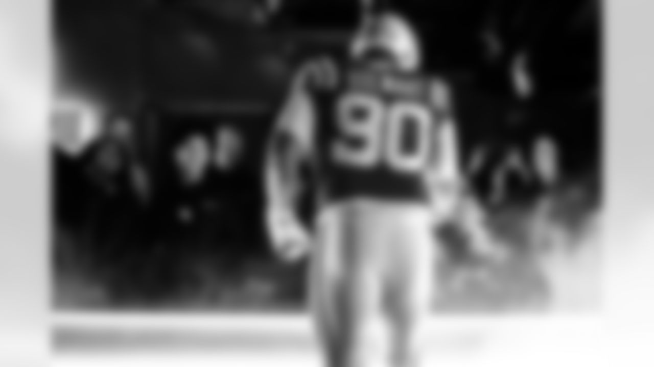 DT Grover Stewart #90