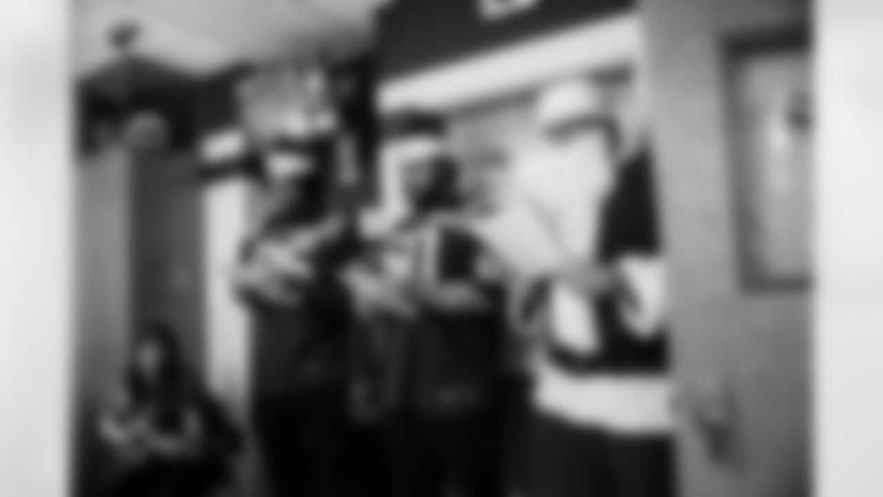 G Tanor Bortolini #60 and G Dalton Tucker #68