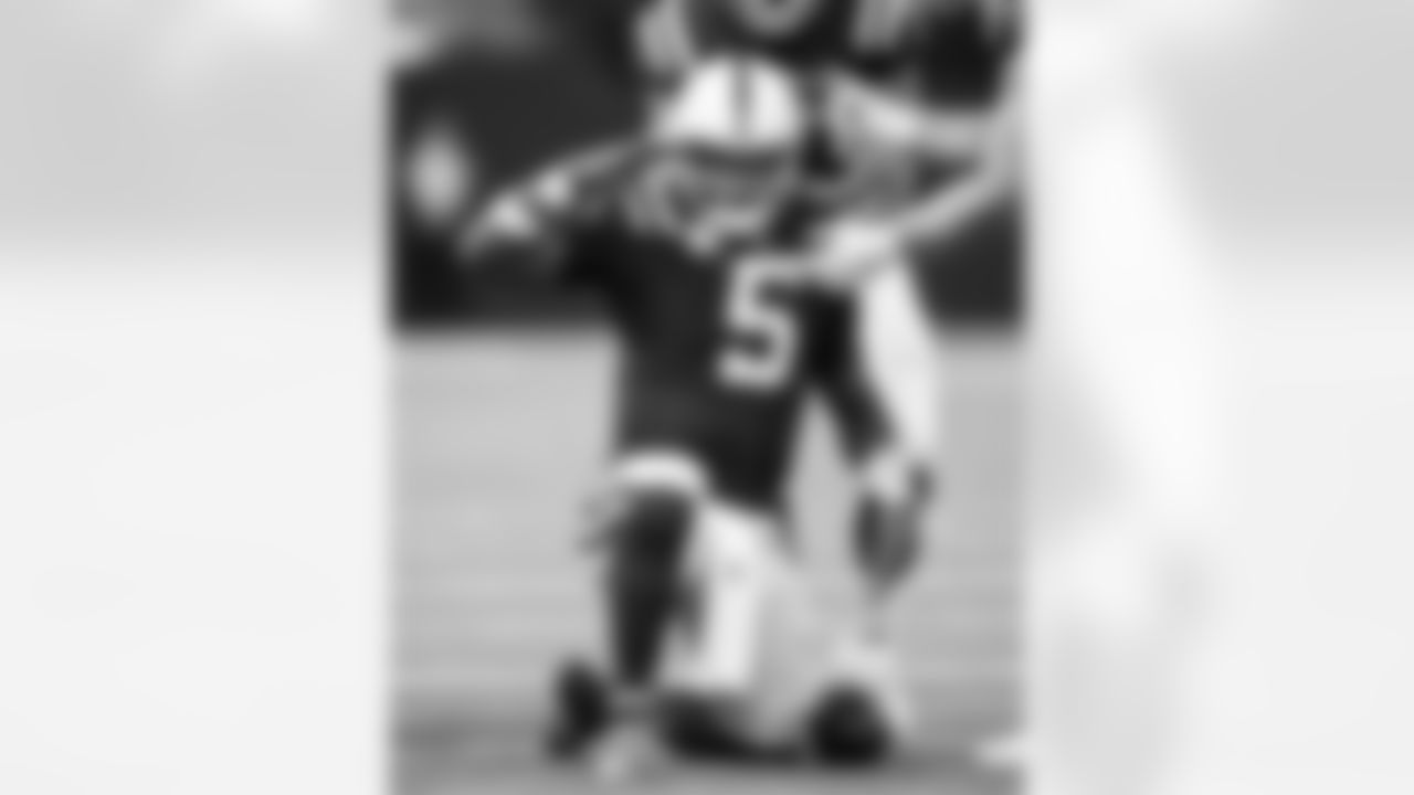 QB Anthony Richardson #5