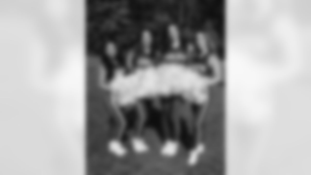 Natsume N., Mika - Colts Cheer, Danae - Colts Cheer and Haley W.