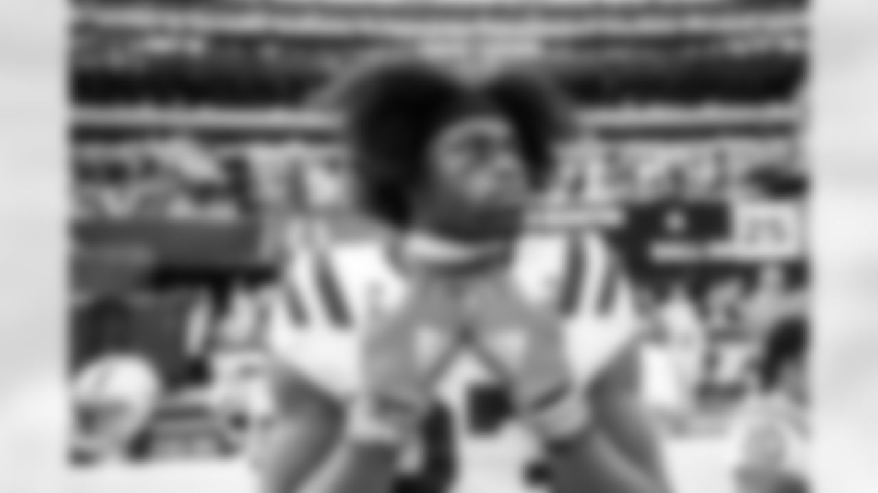 CB Kenny Moore II #23