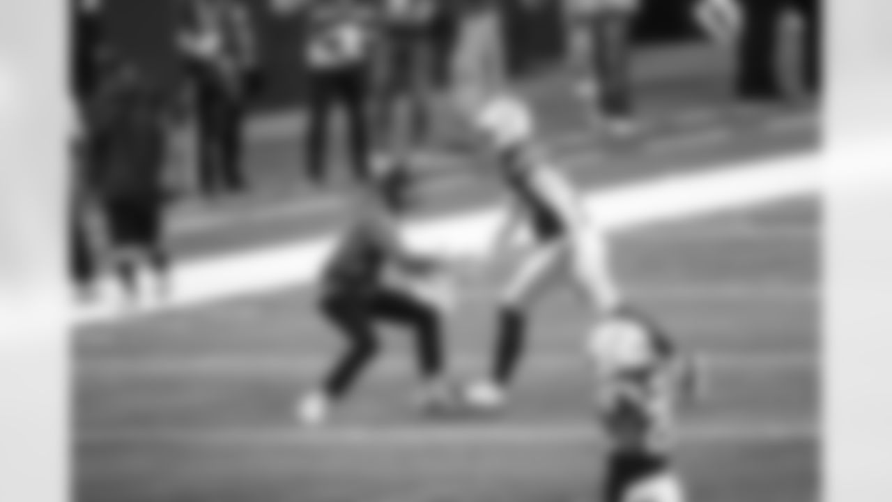 DT DeForest Buckner #99 and Shane Steichen Head Coach