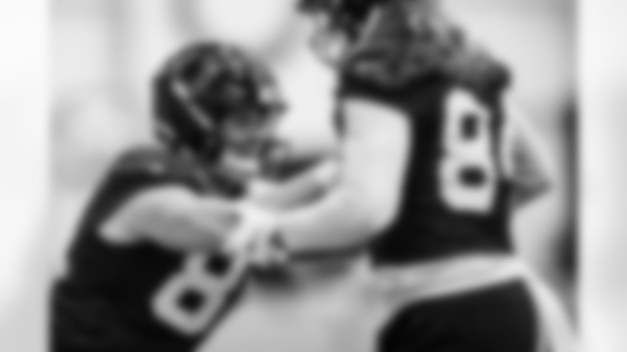 TE Will Mallory #86 and TE Tyler Warren #84