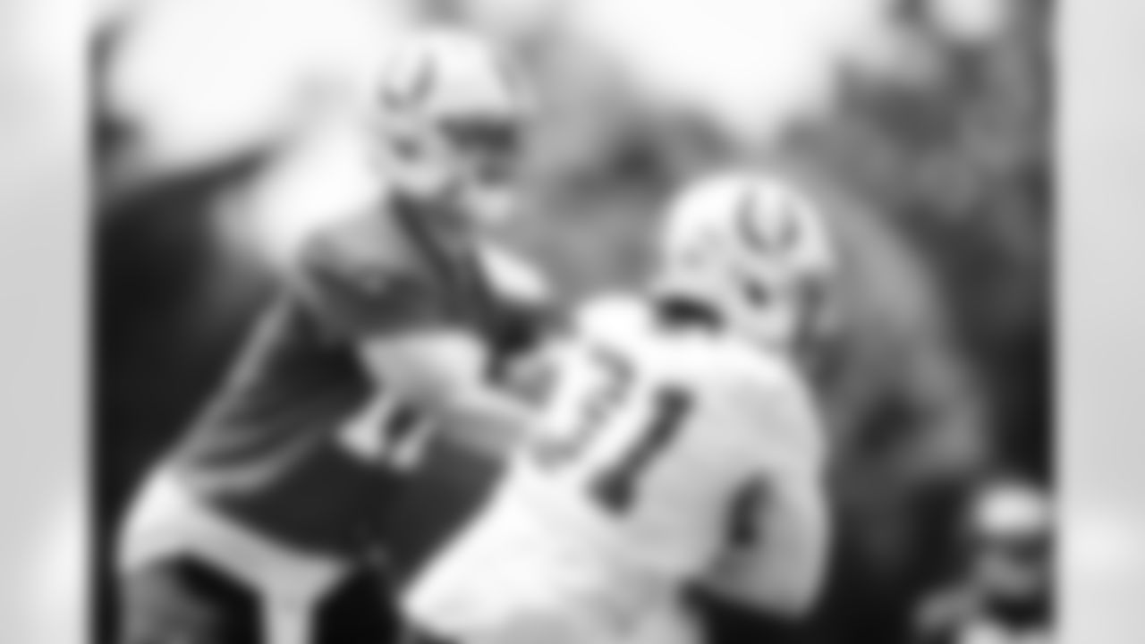 QB Daniel Jones #17 and RB Tyler Goodson #31