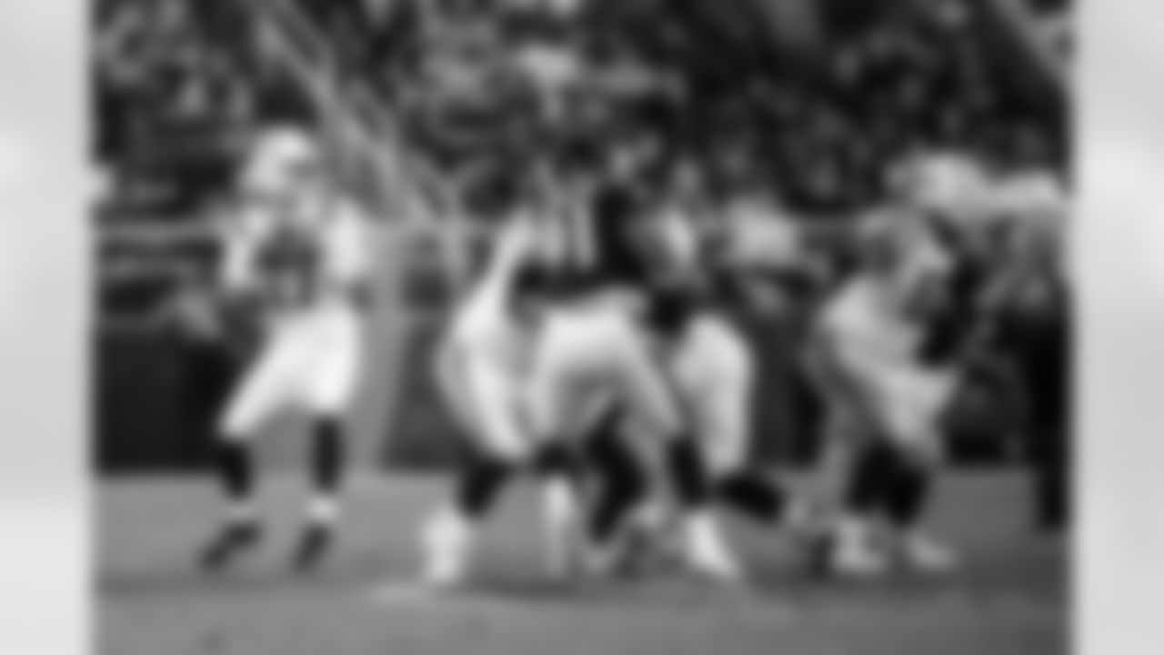 QB Daniel Jones #17 and G Dalton Tucker #68